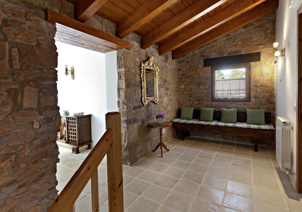 Masia Ca L'Anima 호텔 La Baronia de Rialb 객실 사진